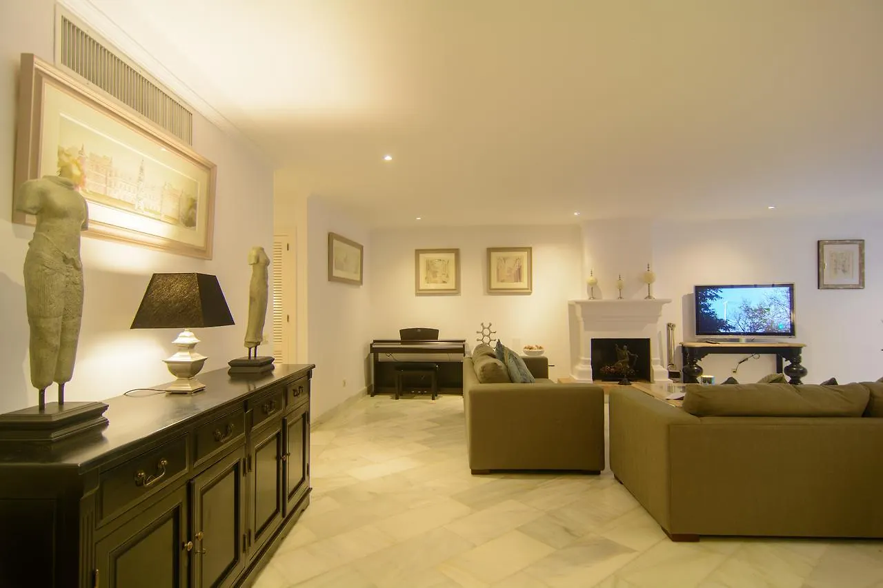 Apartment In White Pearl Beach Marbella 0*,  İspanya